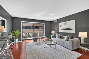1015 33rd Street NW, Washington, DC 20007 - Photo 2
