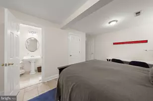 1819 37th St NW, Washington, DC 20007 - Photo 22