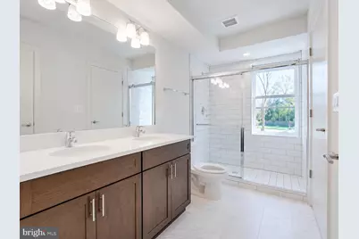 5408 First Place NW #202, Washington, DC 20011 - Photo 8