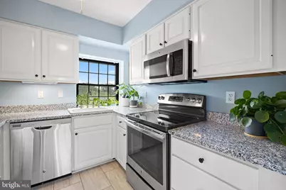 3811 Newark Street NW #E437, Washington, DC 20016 - Photo 14