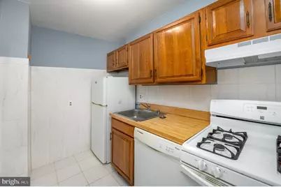 1330 New Hampshire Avenue NW #902, Washington, DC 20036 - Photo 12