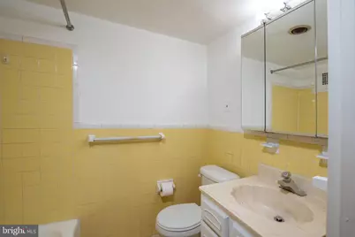 1330 New Hampshire Avenue NW #902, Washington, DC 20036 - Photo 10