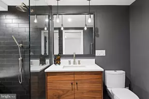 1324 35th St NW, Washington, DC 20007 - Photo 26