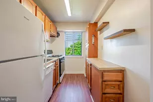 3901 Tunlaw Rd NW, Washington, DC 20007 - Photo 6