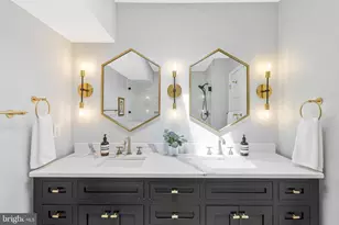 822 5th St NE, Washington, DC 20002 - Photo 28