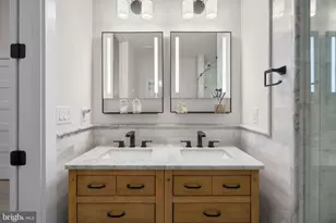 1305 Independence Ave SE, Washington, DC 20003 - Photo 22