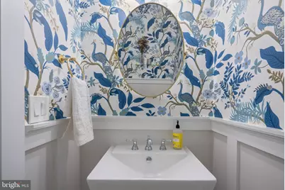 1305 Independence Avenue SE, Washington, DC 20003 - Photo 16