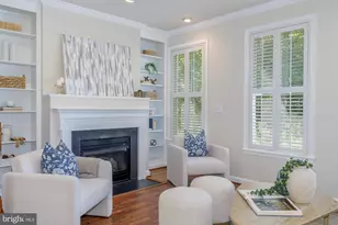 815 G St SW, Washington, DC 20024 - Photo 8