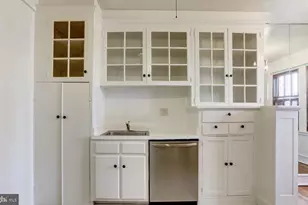 4701 Connecticut Ave NW, Washington, DC 20008 - Photo 10