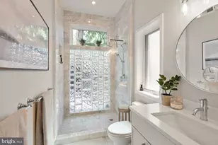332 11th St SE, Washington, DC 20003 - Photo 22