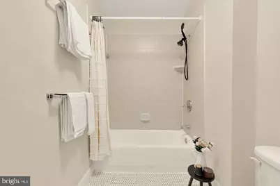 1017 Monroe Street NW #2, Washington, DC 20010 - Photo 28