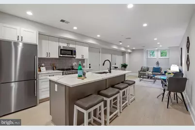 1310 Vermont Avenue NW #2, Washington, DC 20005 - Photo 6