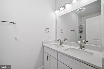 35 T Street NW, Washington, DC 20001 - Photo 22