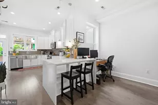 35 T St NW, Washington, DC 20001 - Photo 10