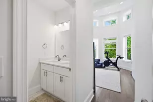 35 T St NW, Washington, DC 20001 - Photo 20