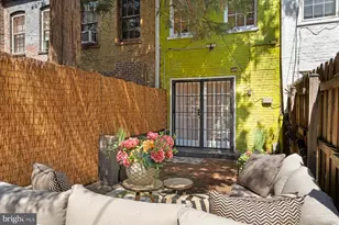 1062 Thomas Jefferson St NW, Washington, DC 20007 - Photo 22