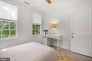 1062 Thomas Jefferson St NW, Washington, DC 20007 - Photo 40