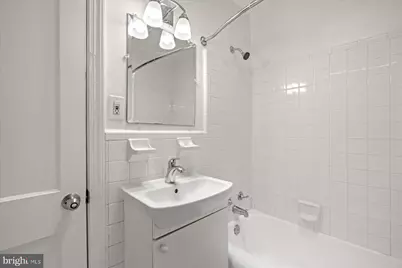 1062 Thomas Jefferson Street NW, Washington, DC 20007 - Photo 36