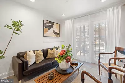 1062 Thomas Jefferson Street NW, Washington, DC 20007 - Photo 16
