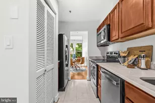 1913 Kalorama Pl NW, Washington, DC 20009 - Photo 8