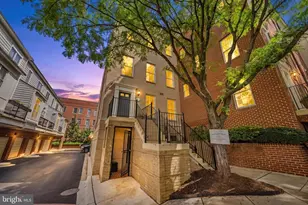 1913 Kalorama Pl NW, Washington, DC 20009 - Photo 24