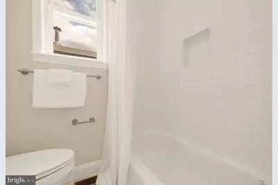 647 A Street SE, Washington, DC 20003 - Photo 28