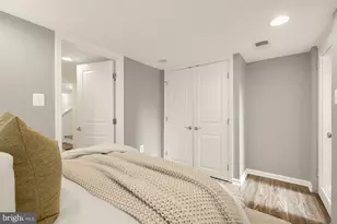 647 A St SE, Washington, DC 20003 - Photo 38