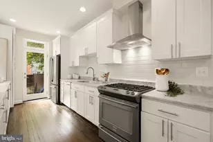647 A St SE, Washington, DC 20003 - Photo 12