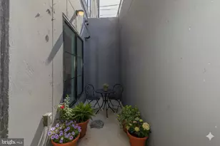 2310 4th St NE, Washington, DC 20002 - Photo 8