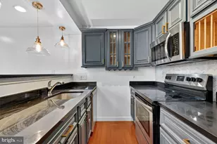 2913 8th St SE, Washington, DC 20032 - Photo 8