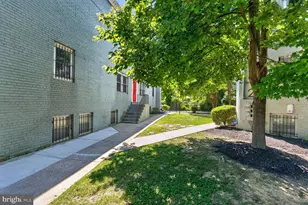 2913 8th St SE, Washington, DC 20032 - Photo 2