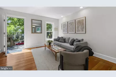 914 15th Street SE, Washington, DC 20003 - Photo 4