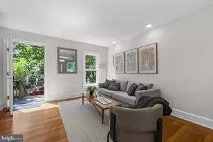914 15th St SE, Washington, DC 20003 - Photo 4