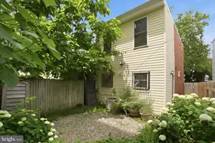 723 L St NE, Washington, DC 20002 - Photo 22