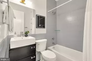 34 Randolph Pl NW, Washington, DC 20001 - Photo 22