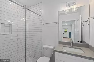 2236 40th St NW, Washington, DC 20007 - Photo 20