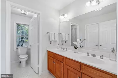 5105 Warren Place NW, Washington, DC 20016 - Photo 26