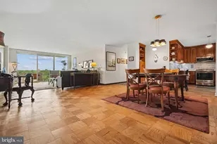 3001 Veazey Terrace NW, Washington, DC 20008 - Photo 4