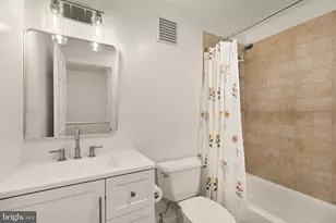1614 Beekman Pl NW, Washington, DC 20009 - Photo 22