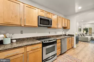 1614 Beekman Pl NW, Washington, DC 20009 - Photo 12