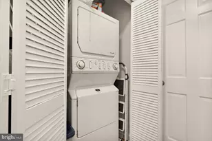 1614 Beekman Pl NW, Washington, DC 20009 - Photo 24