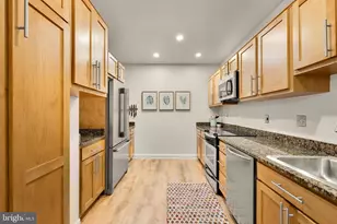 1614 Beekman Pl NW, Washington, DC 20009 - Photo 10