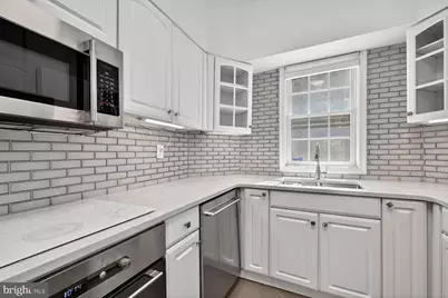 1025 30th Street NW, Washington, DC 20007 - Photo 8