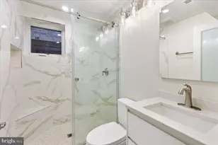 2715 13th St NW, Washington, DC 20009 - Photo 16