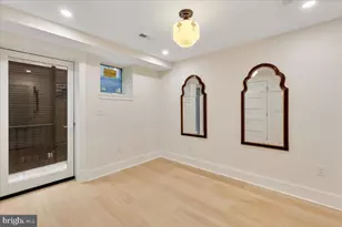 2715 13th St NW, Washington, DC 20009 - Photo 18