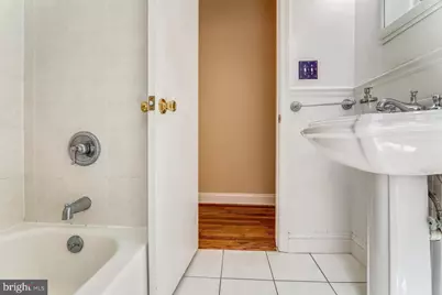 806 New Hampshire Avenue NW, Washington, DC 20037 - Photo 30
