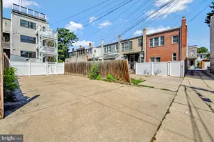 3223 Warder St NW, Washington, DC 20010 - Photo 32