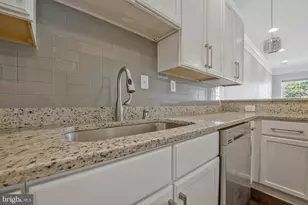 3223 Warder St NW, Washington, DC 20010 - Photo 14
