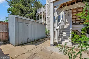 3223 Warder St NW, Washington, DC 20010 - Photo 30