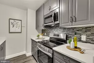 1425 4th St SW, Washington, DC 20024 - Photo 12